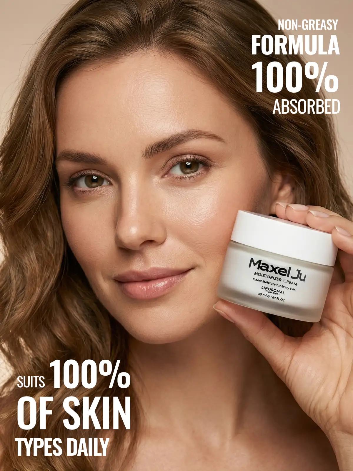 Woman using Maxel JU Moisturizer Cream